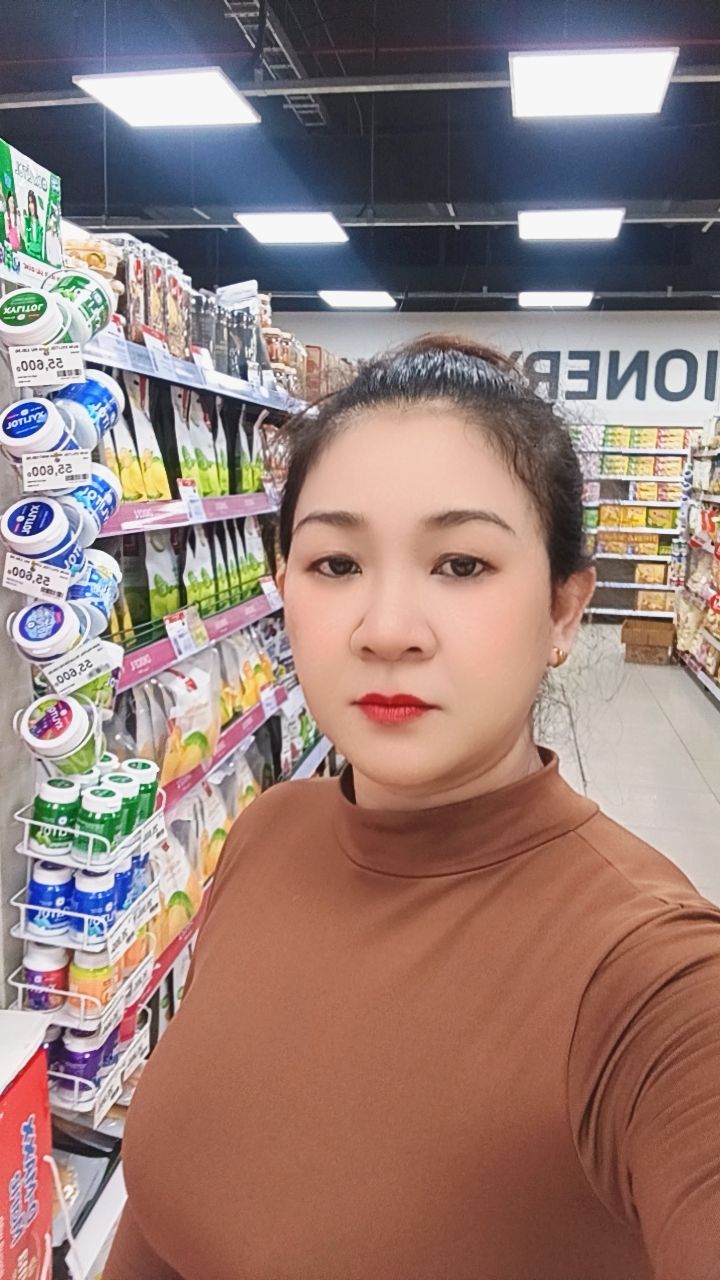Dương Thị Cẩm Tú