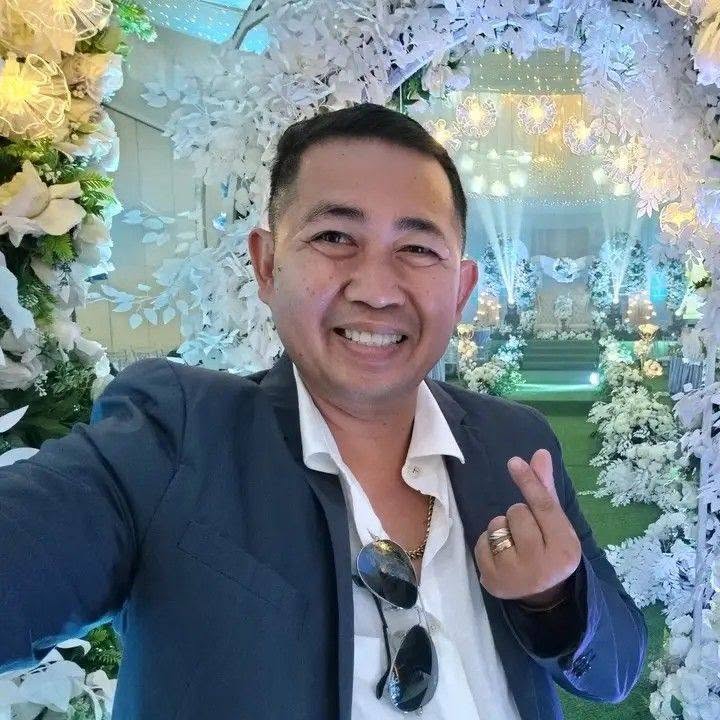 Carl Nguyen - Úc