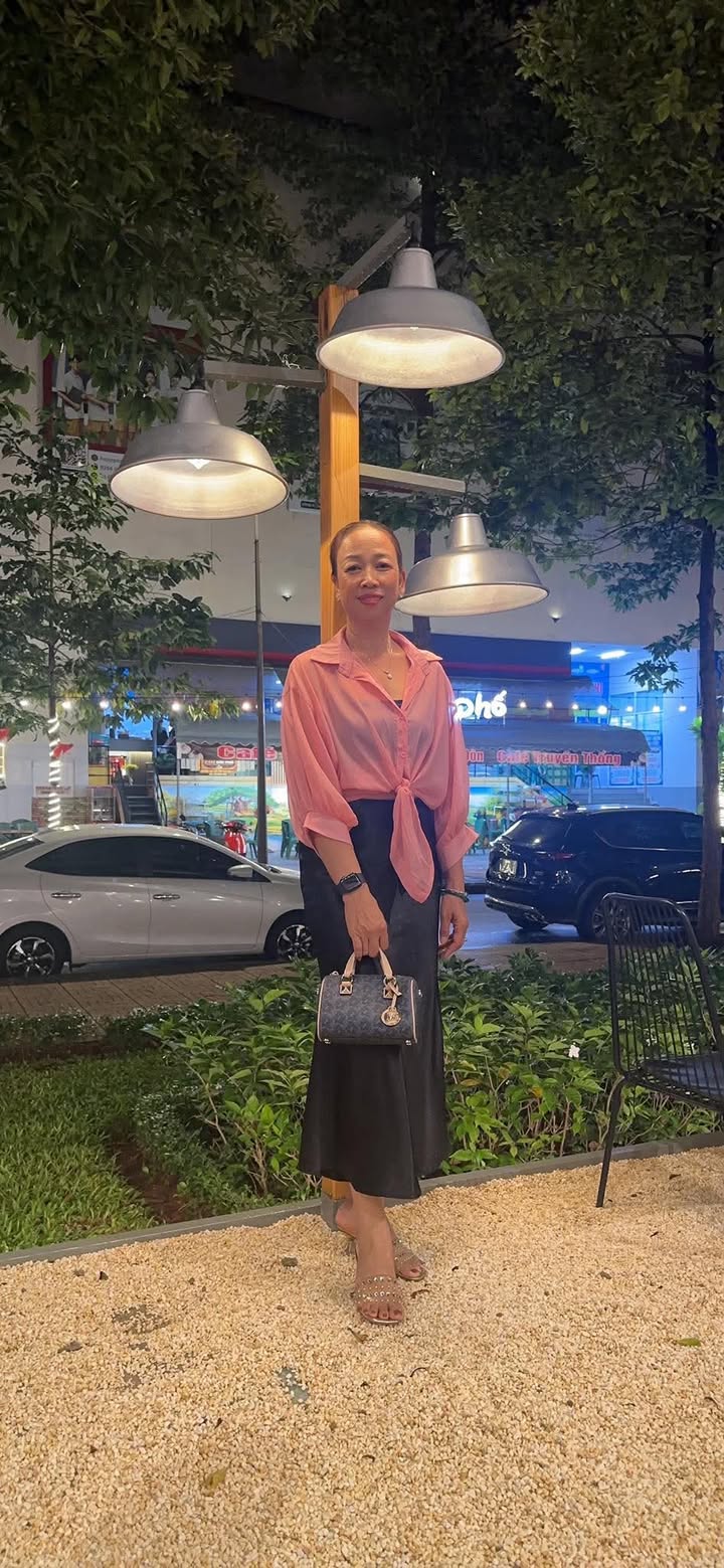 Nguyễn Hằng
