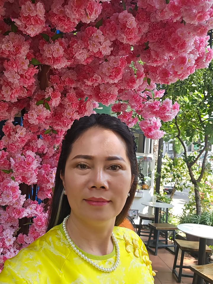 Cẩm Hằng