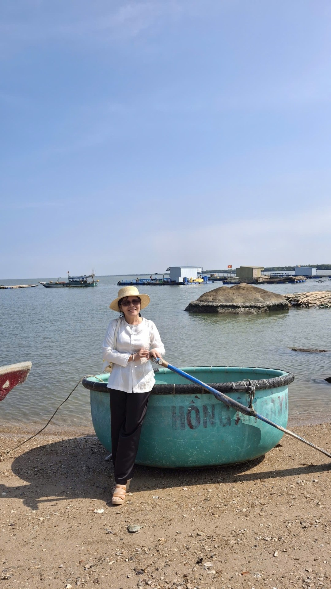 Pham Thi Ngoc Lan