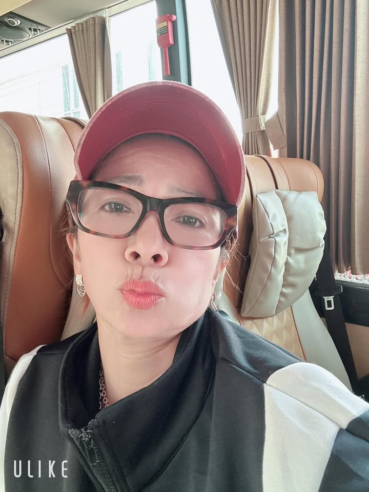 Lê Thị Hà - Lào