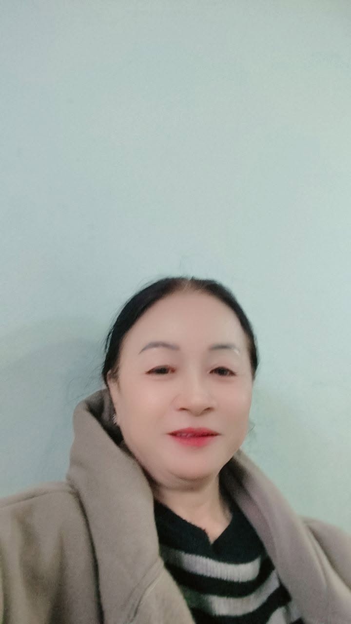 Hồng Nhung