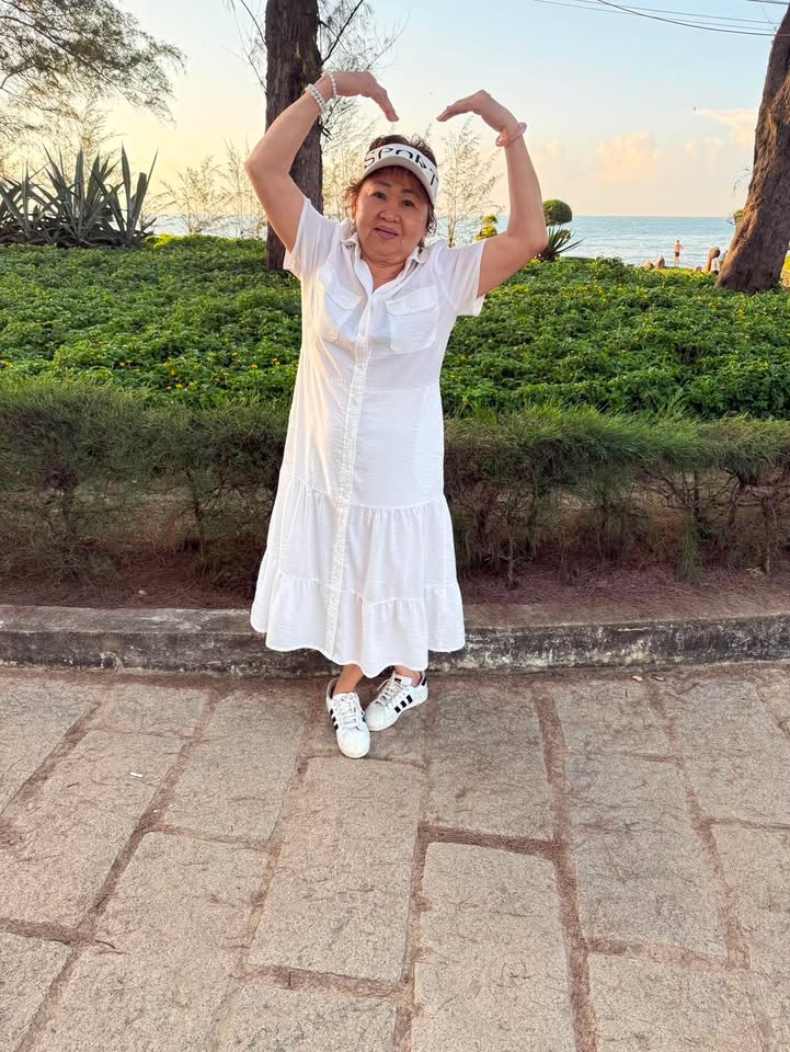 Mỹ Nguyệt - Hoa Kỳ