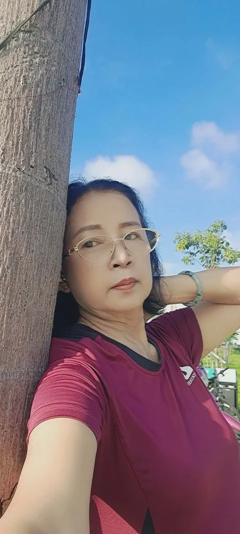 Loan Dinh - 61