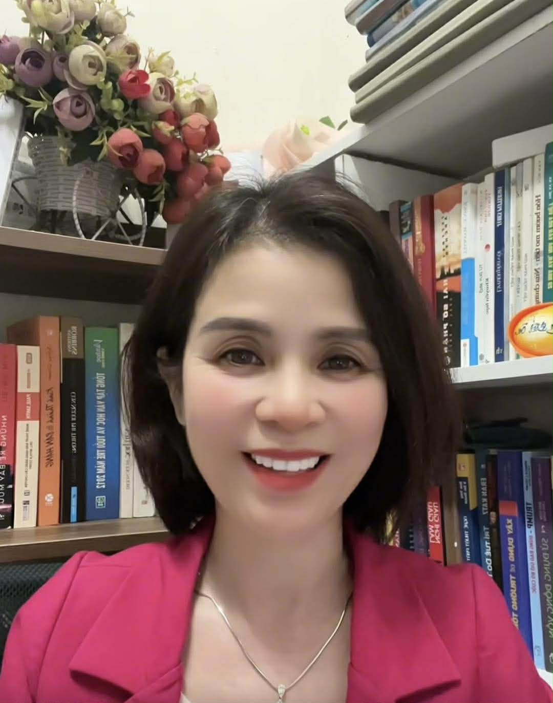 Nguyen Bich Hang