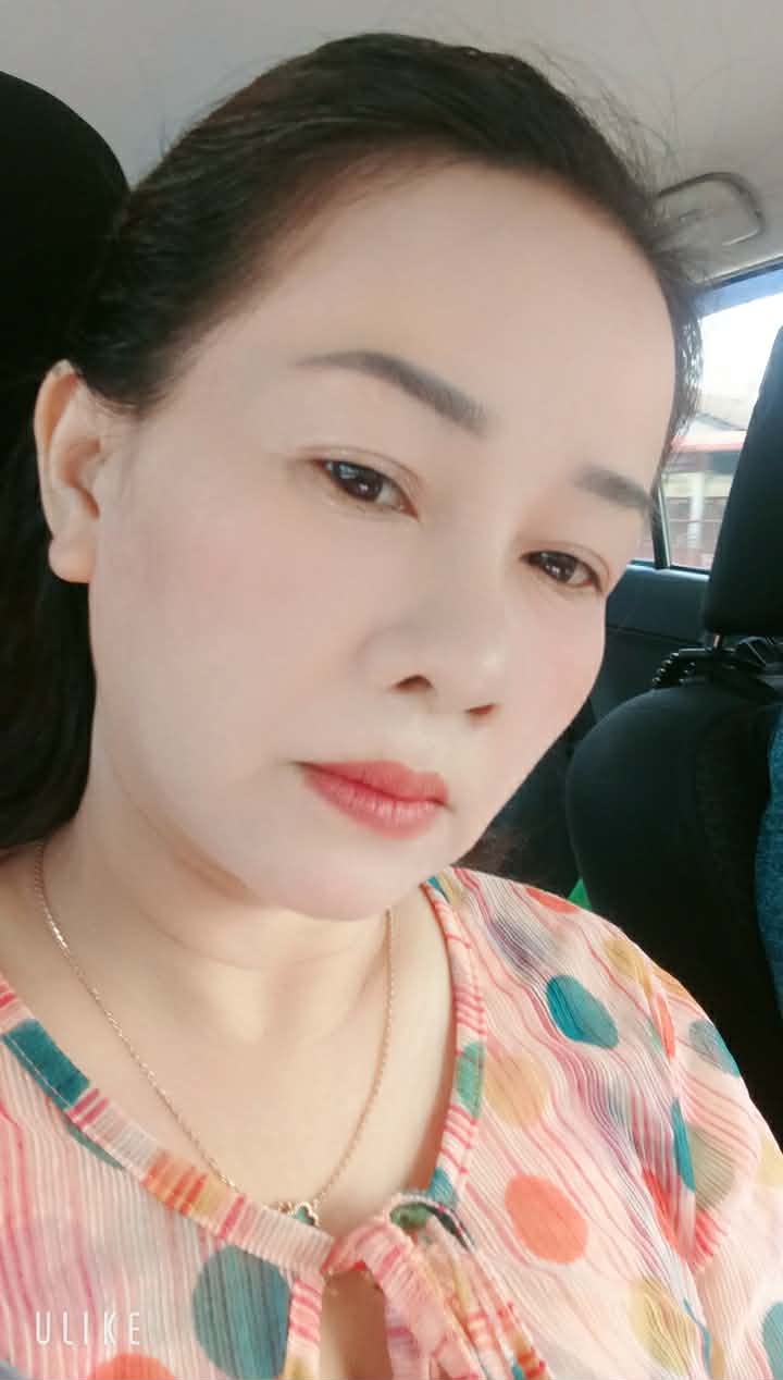  Huỳnh Huyền