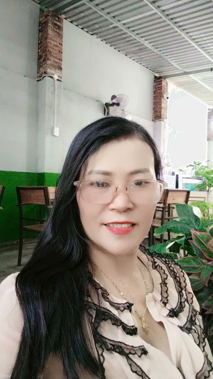 Tuyet Nga