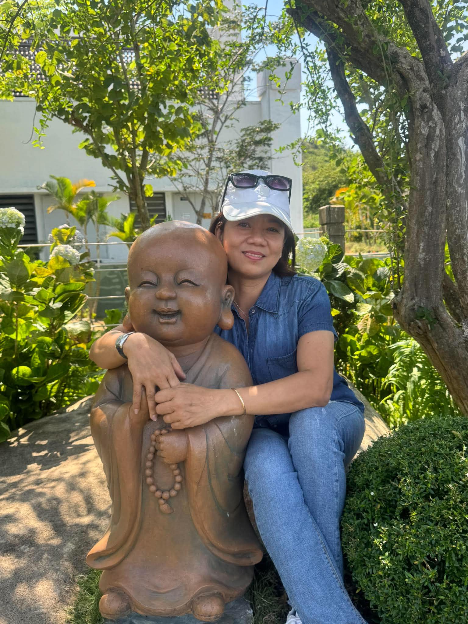 Dư Thị Tuyết Trinh