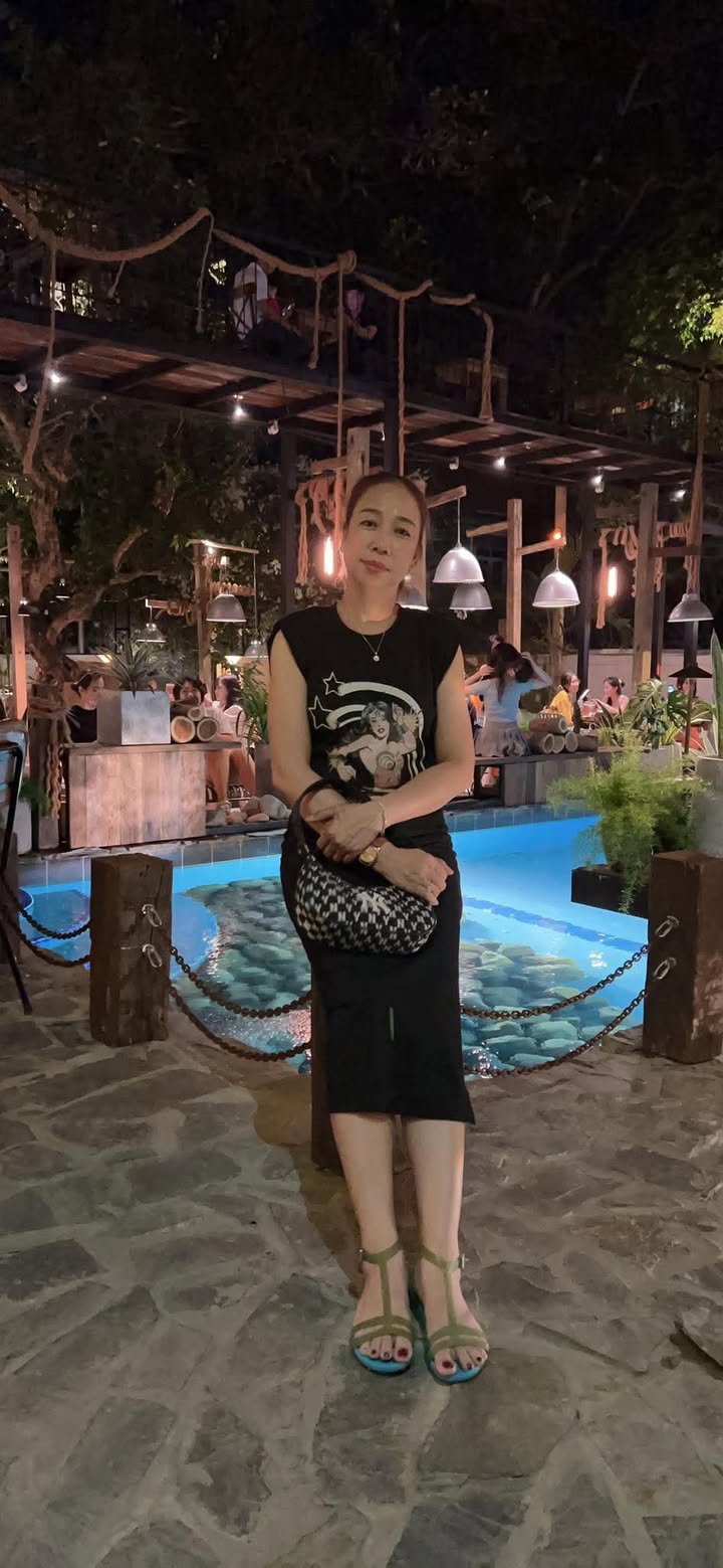 Nguyễn Hằng