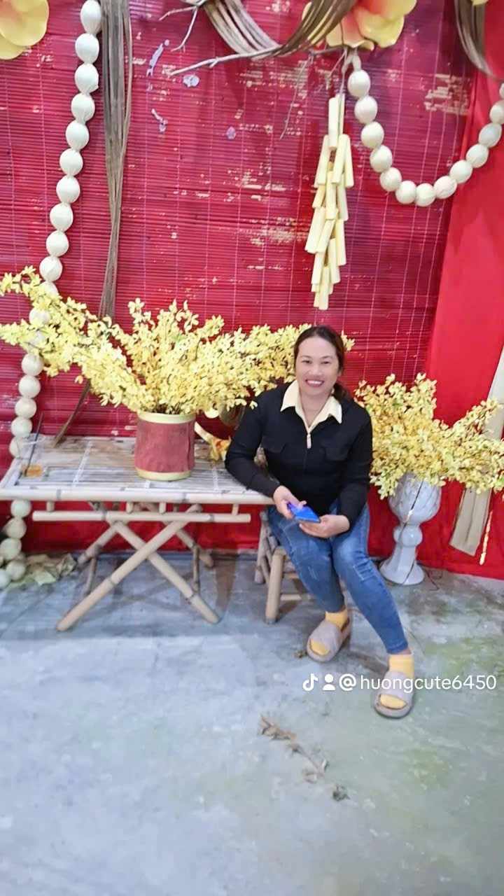 Nhu Le