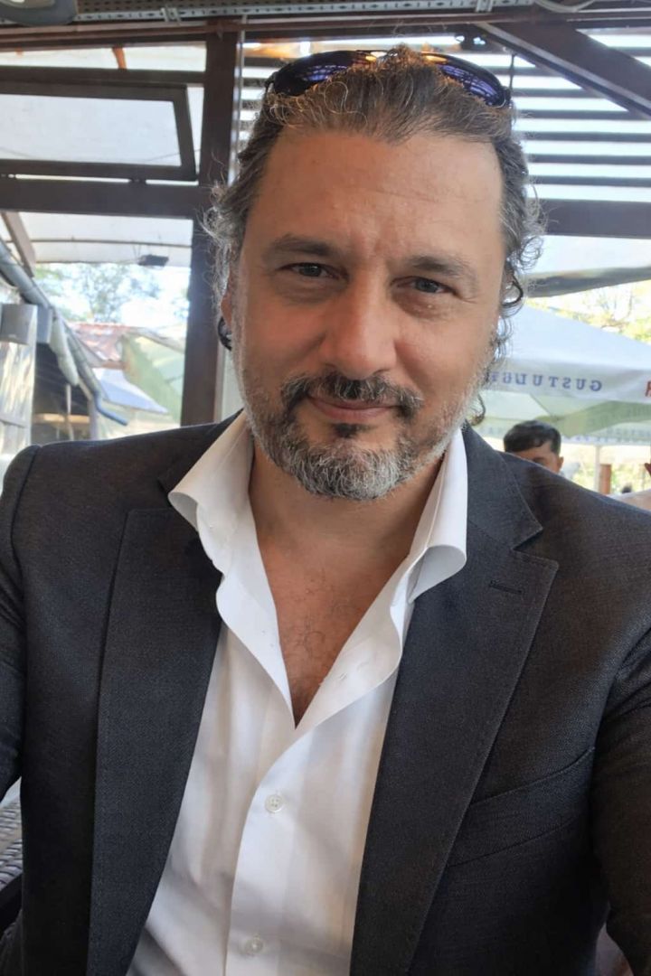 Hisham - Canada