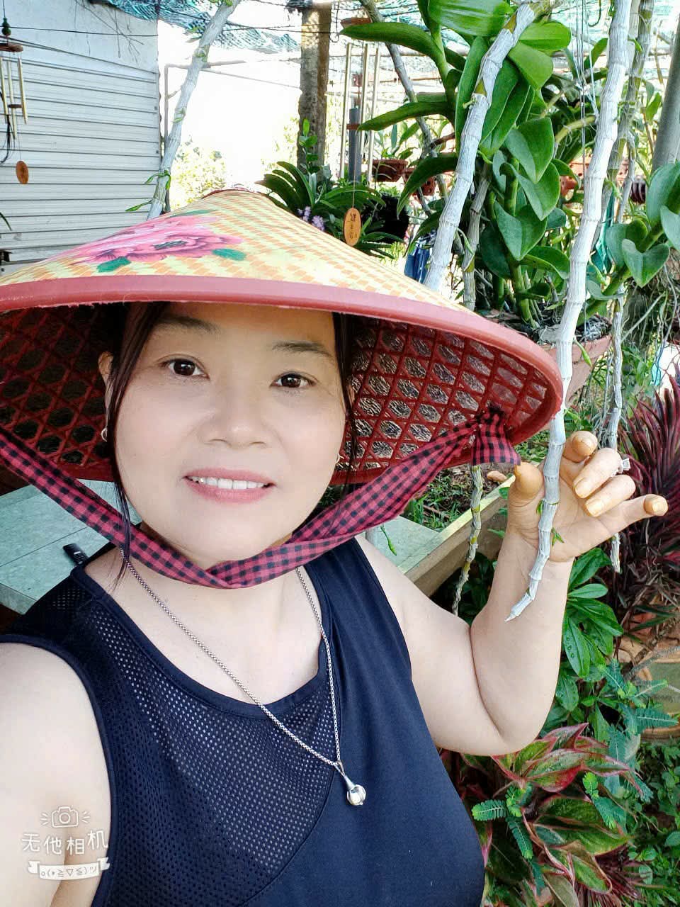 Thu Hà