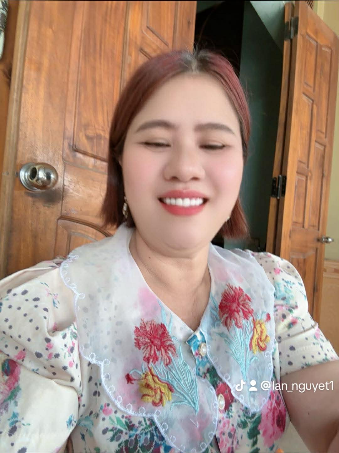 Nguyet Lan