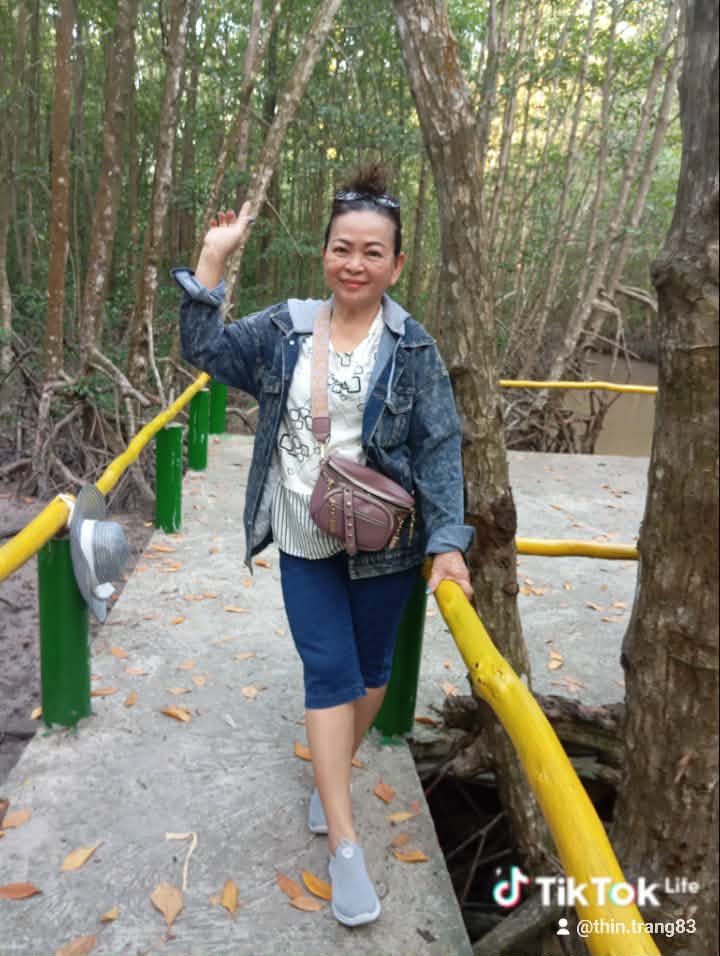 Nguyen Thi Quan - 62