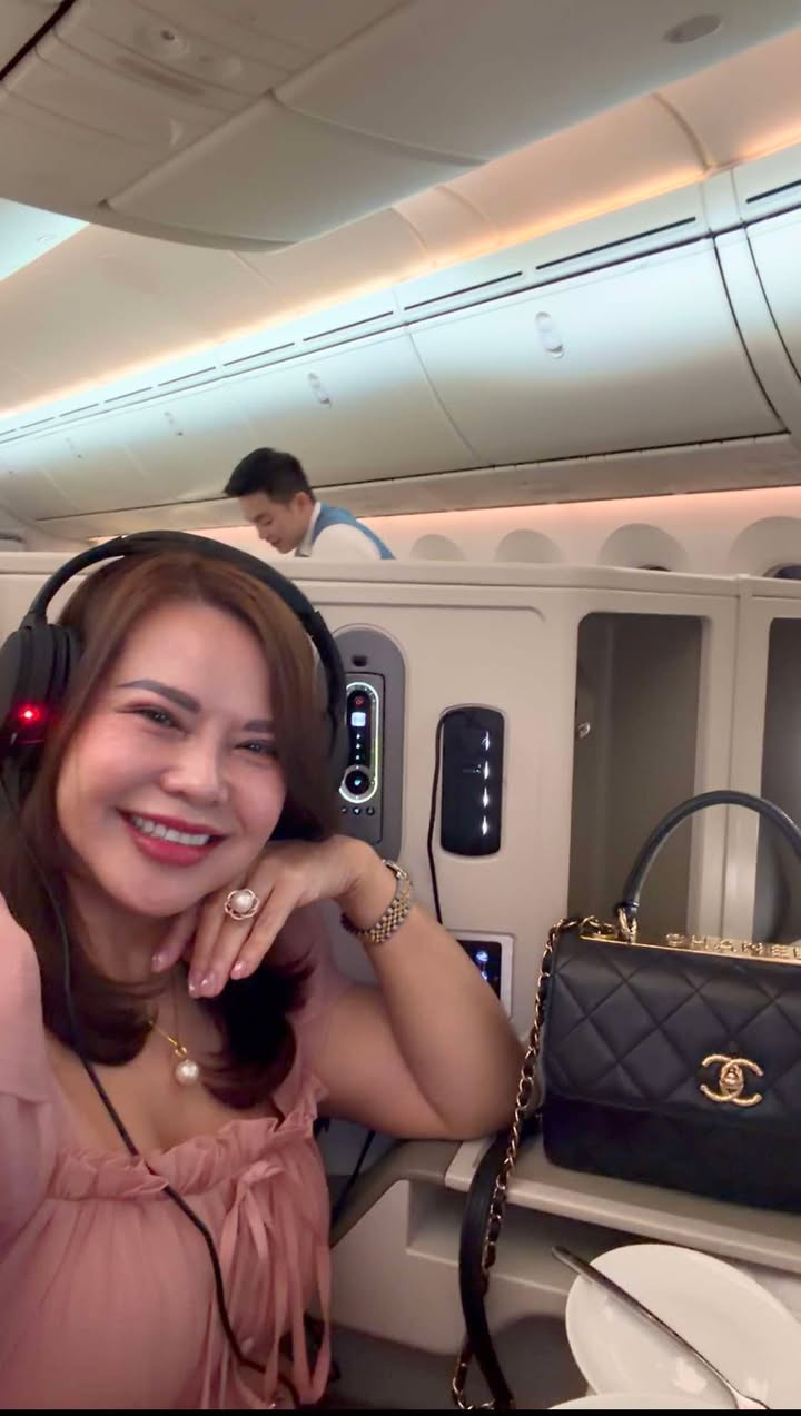 Hoa Nguyen - Đan Mạch
