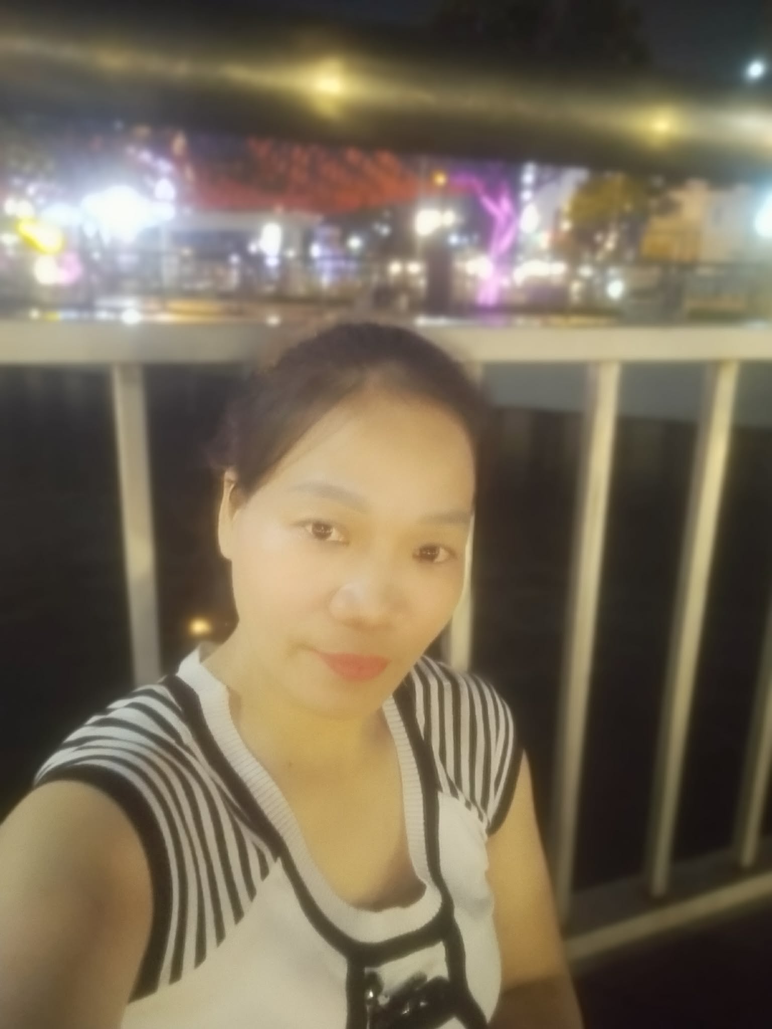 Phi Yến