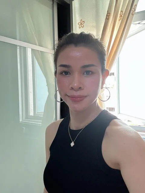 Thanh Bùi, Singapore