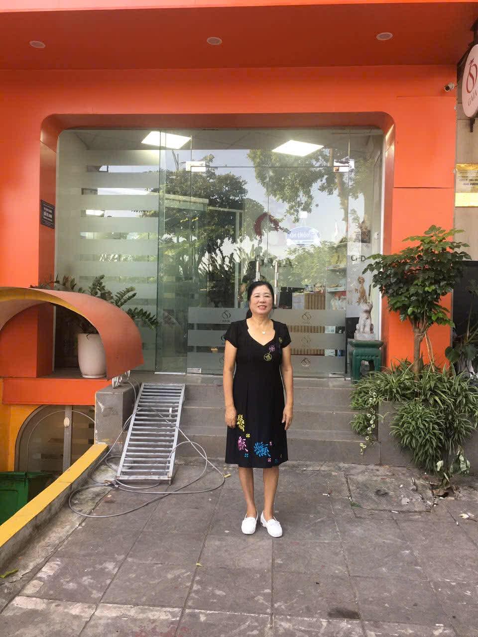 Hồng Vân