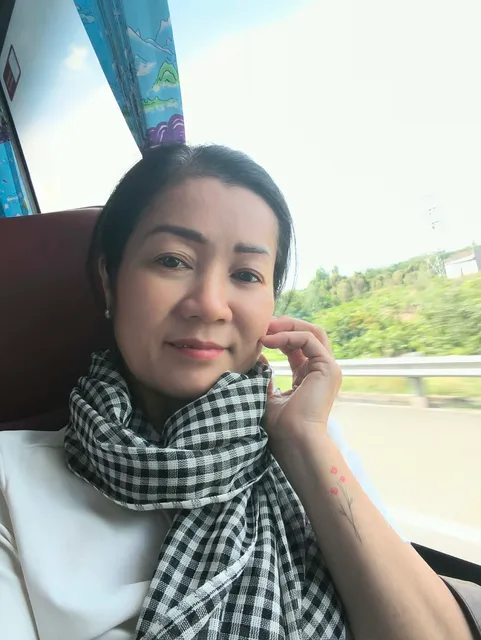 Thu Thủy